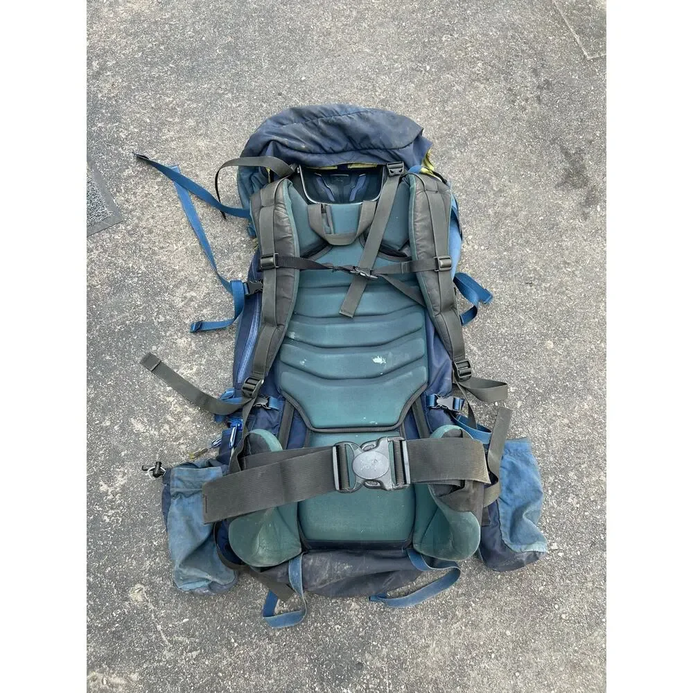 Arc'teryx Bora 80L backpacking bag back pack large hiking travel internal frame